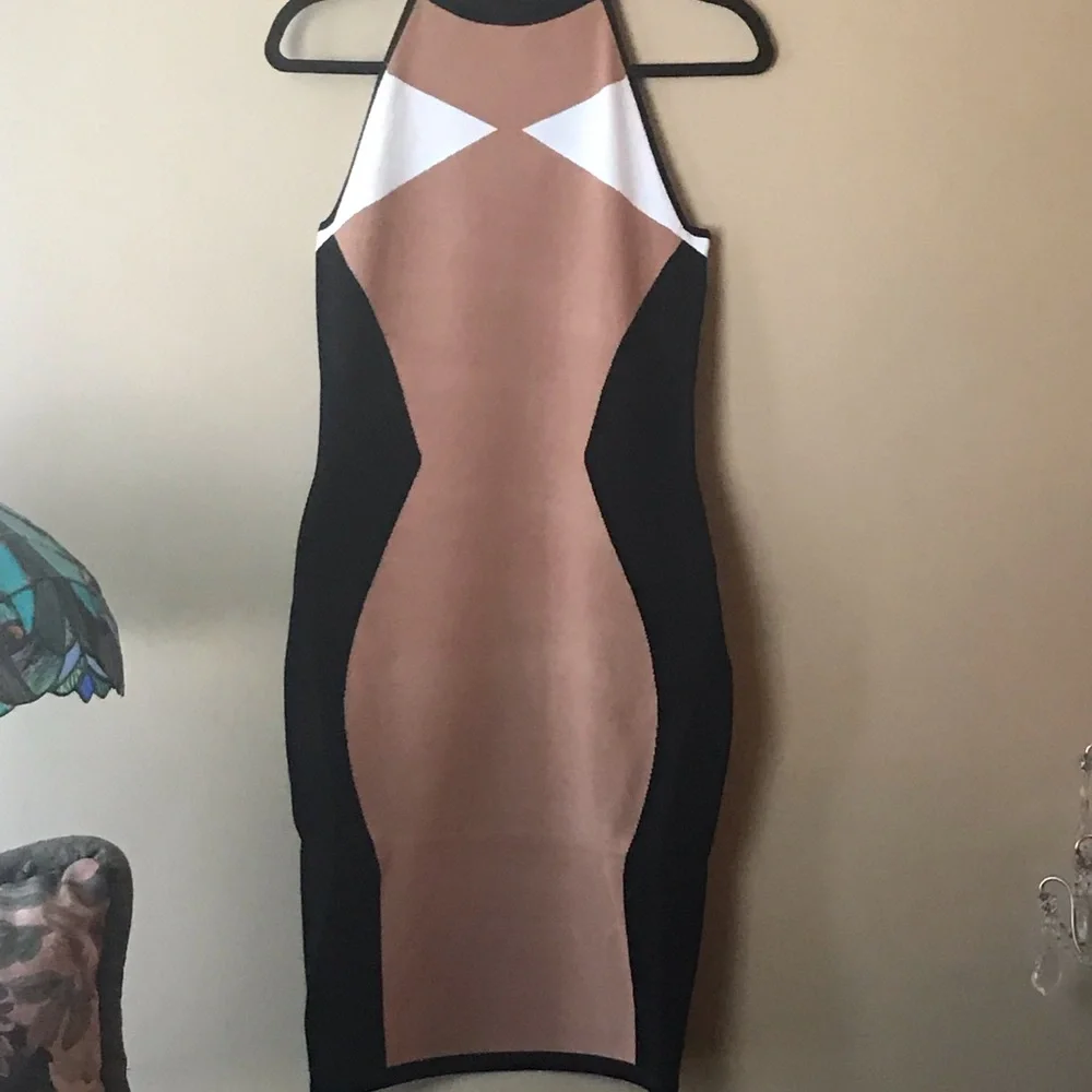 KENDALL & KYLIE DRESS NWT - Picture 4 of 7